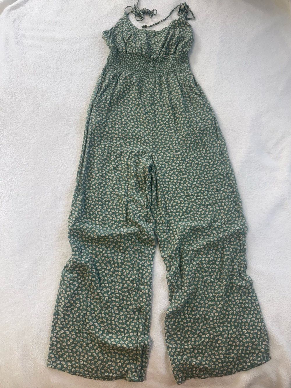 American Eagle Floral Jumpsuit XS Petite Green Wide Leg Smocked Waist